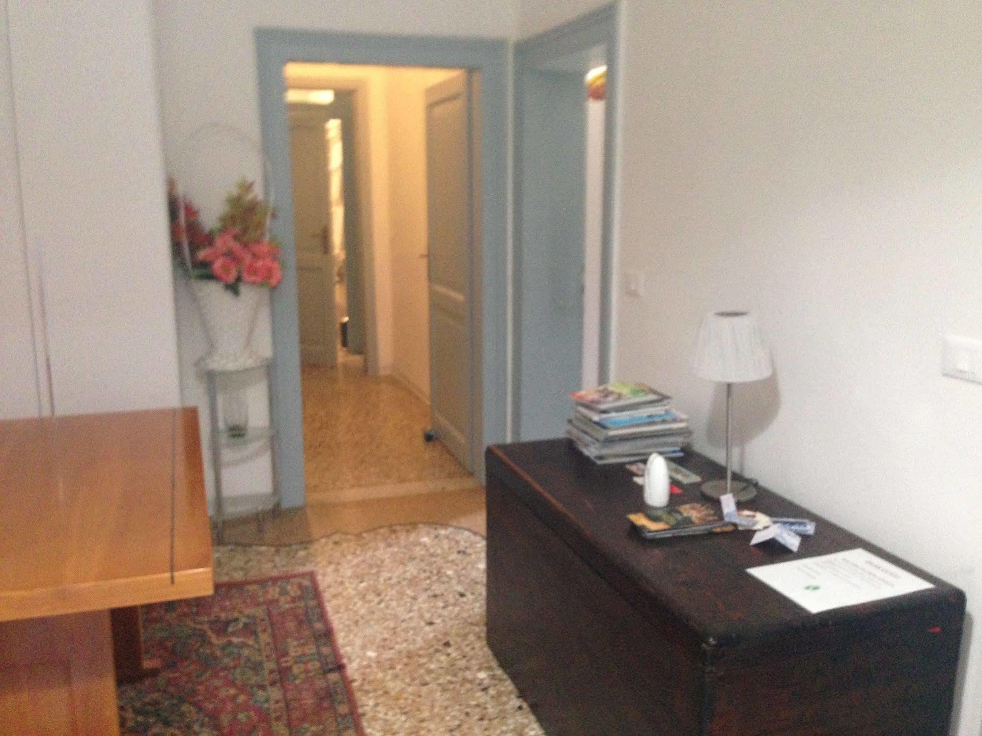 Guest House Loredana البندقية المظهر الخارجي الصورة